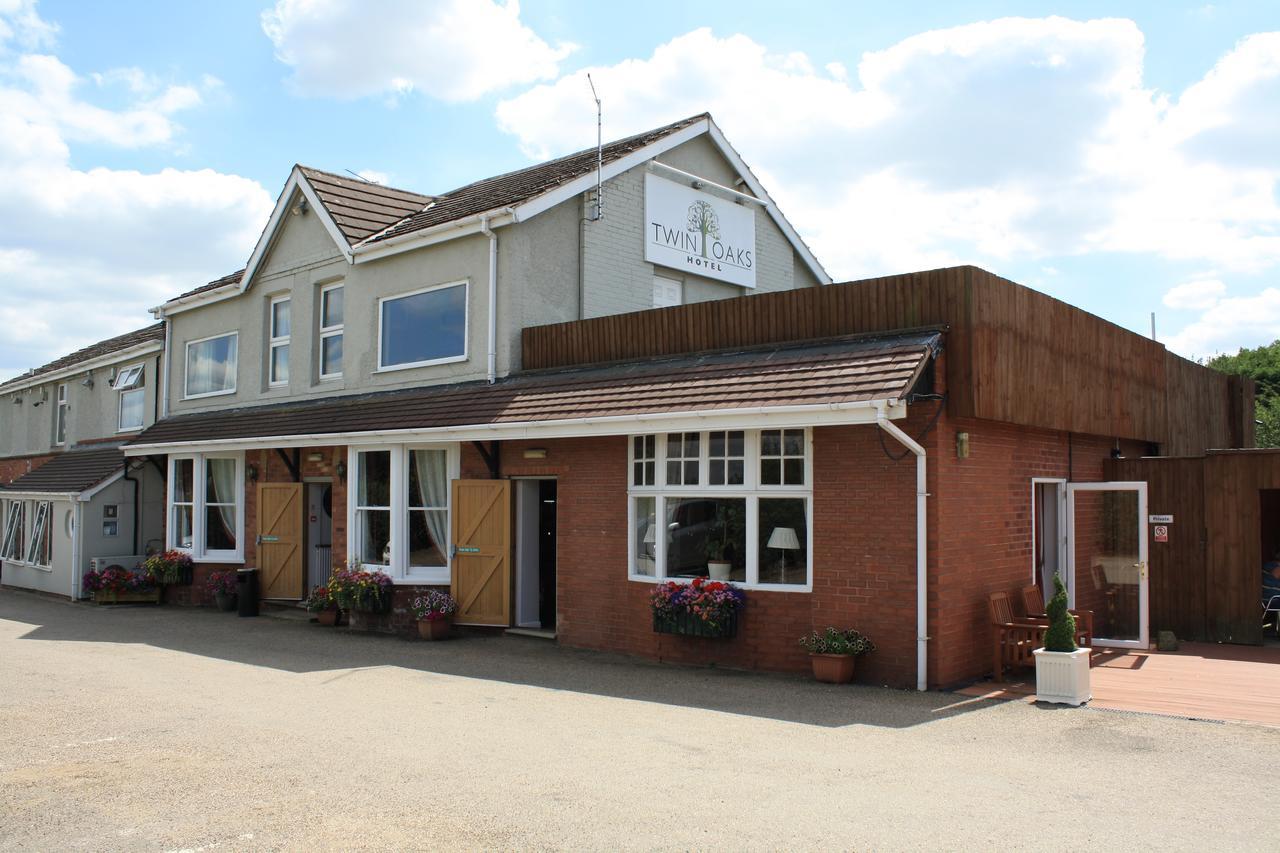 Twin Oaks Hotel Chesterfield Exterior foto